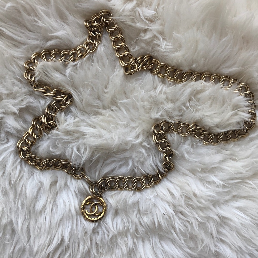 CHANEL Gold Chain Belt